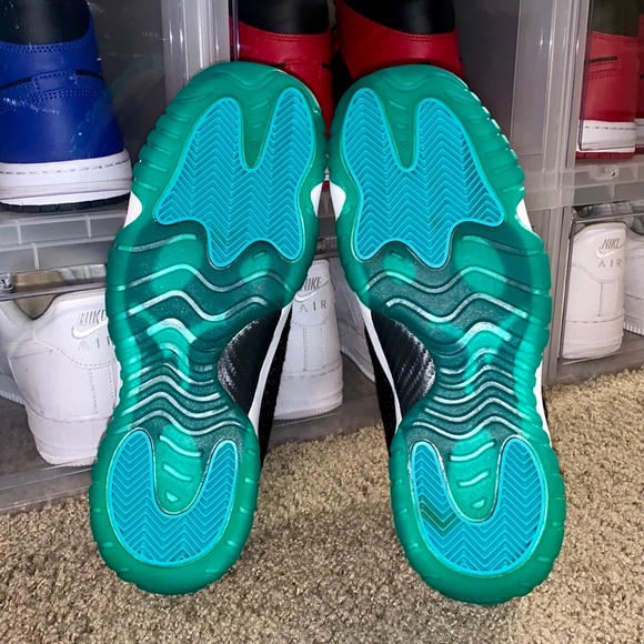 Jordan Future Low - Picture 7 of 11